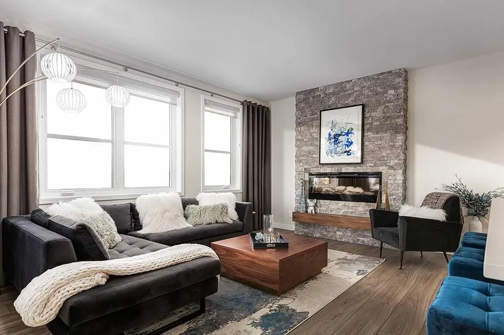 110 Greenbriar Place NW Calgary AB X0X 0X0