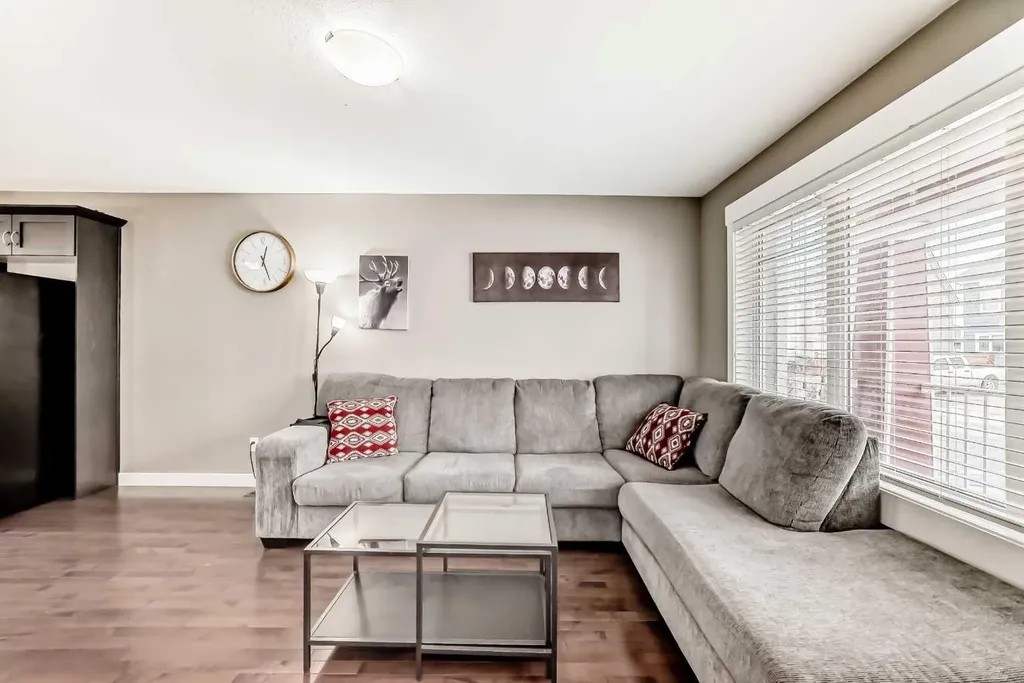 176 Cascades Passage Chestermere AB T1X0K8