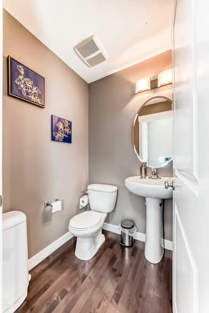 176 Cascades Passage Chestermere AB T1X0K8