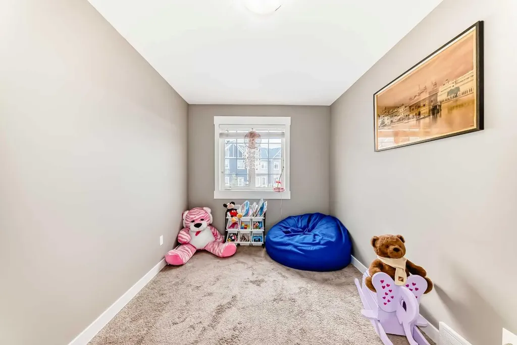 176 Cascades Passage Chestermere AB T1X0K8