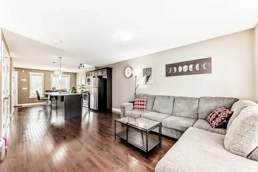 176 Cascades Passage Chestermere AB T1X0K8