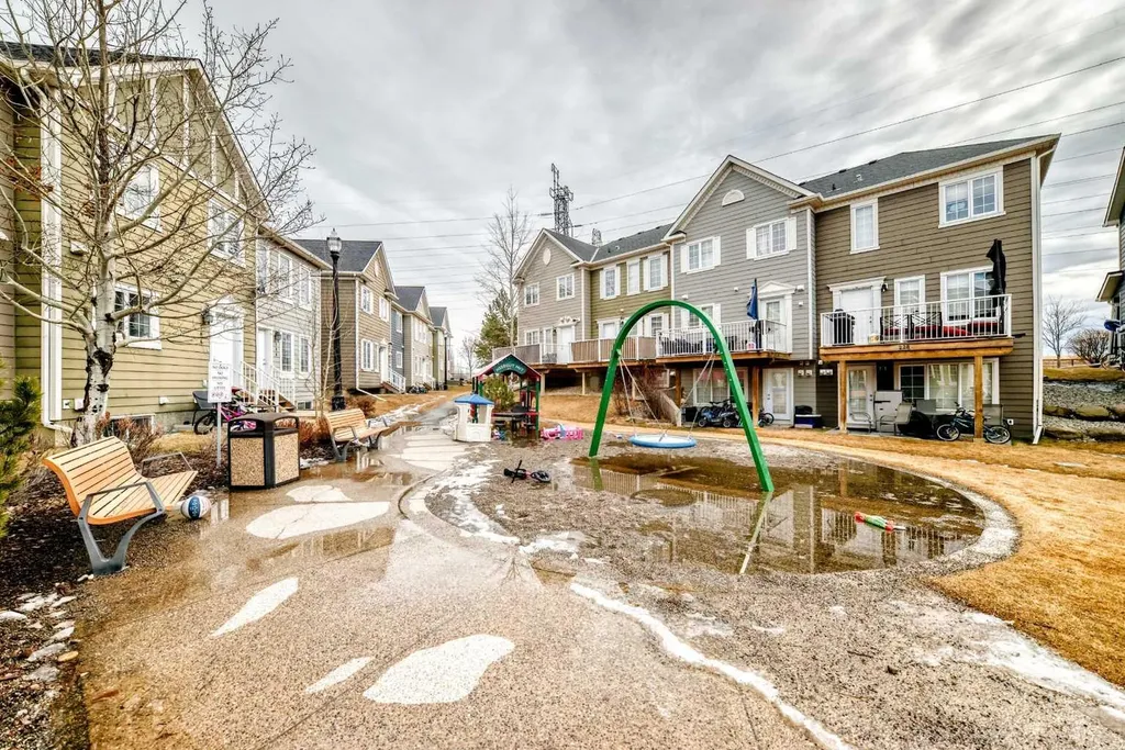 176 Cascades Passage Chestermere AB T1X0K8
