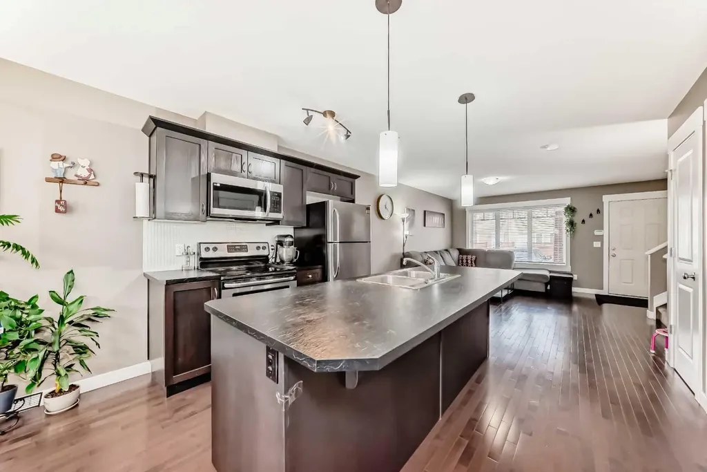 176 Cascades Passage Chestermere AB T1X0K8