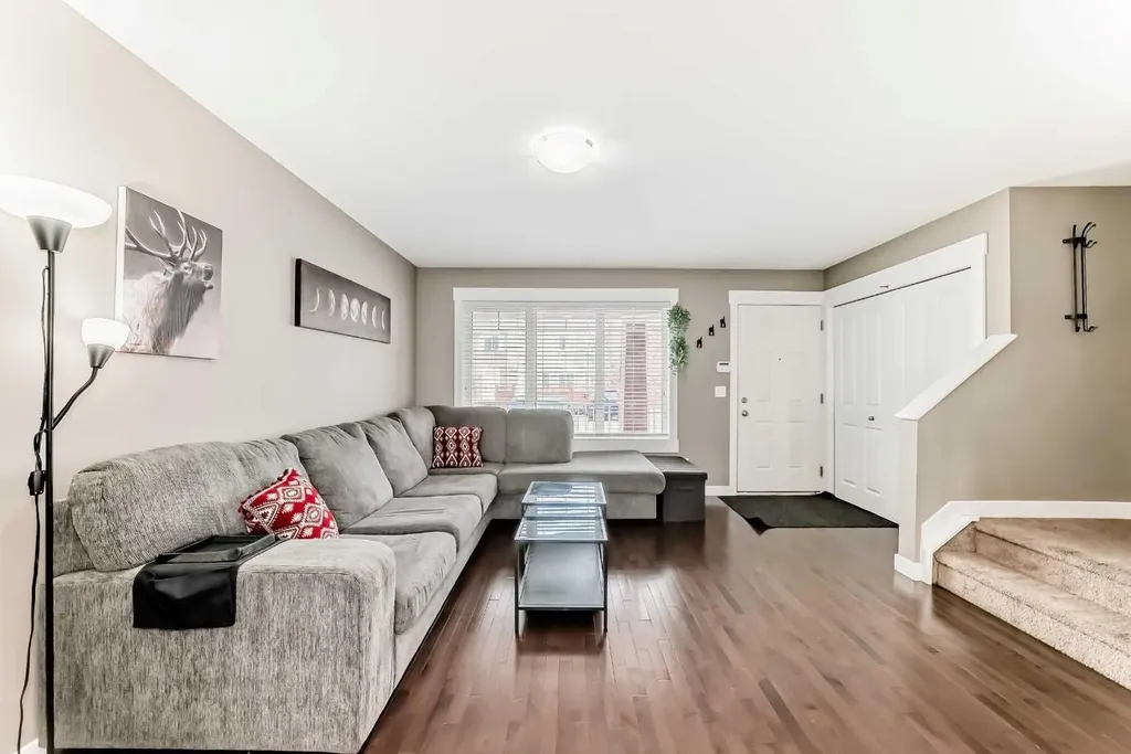 176 Cascades Passage Chestermere AB T1X0K8