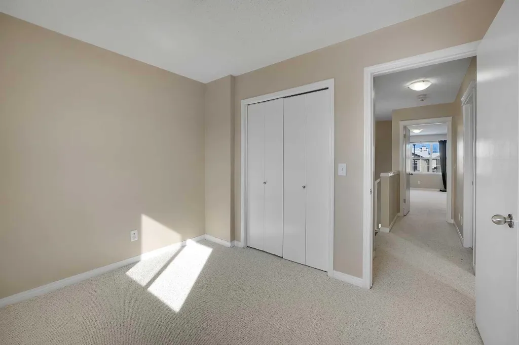 1833 New Brighton Drive SE Calgary AB T2Z 4N8