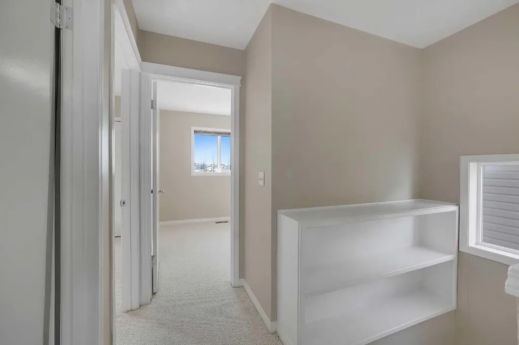 1833 New Brighton Drive SE Calgary AB T2Z 4N8