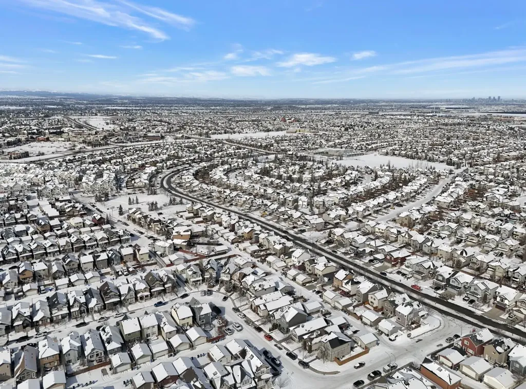 1833 New Brighton Drive SE Calgary AB T2Z 4N8