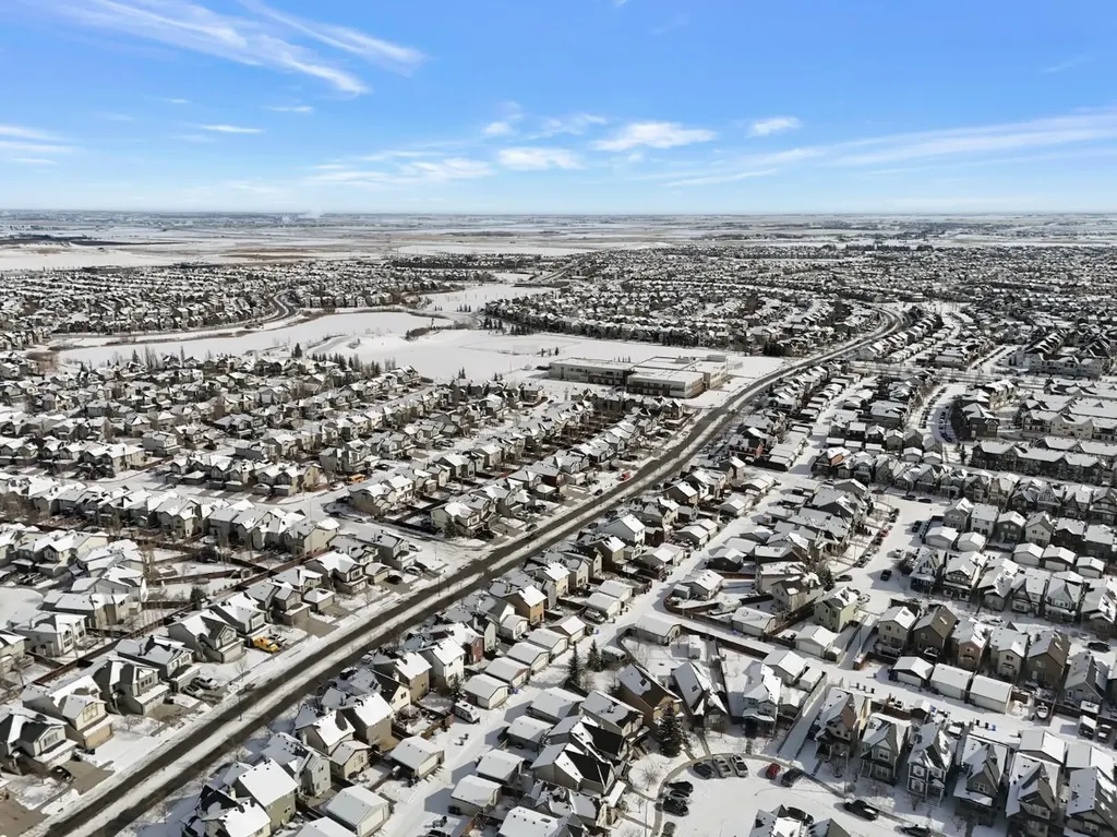 1833 New Brighton Drive SE Calgary AB T2Z 4N8
