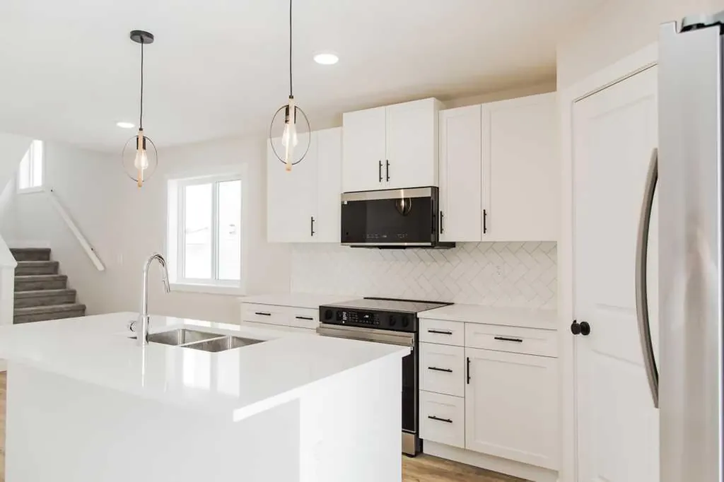 11405 95 Street Clairmont AB T8X 0W9