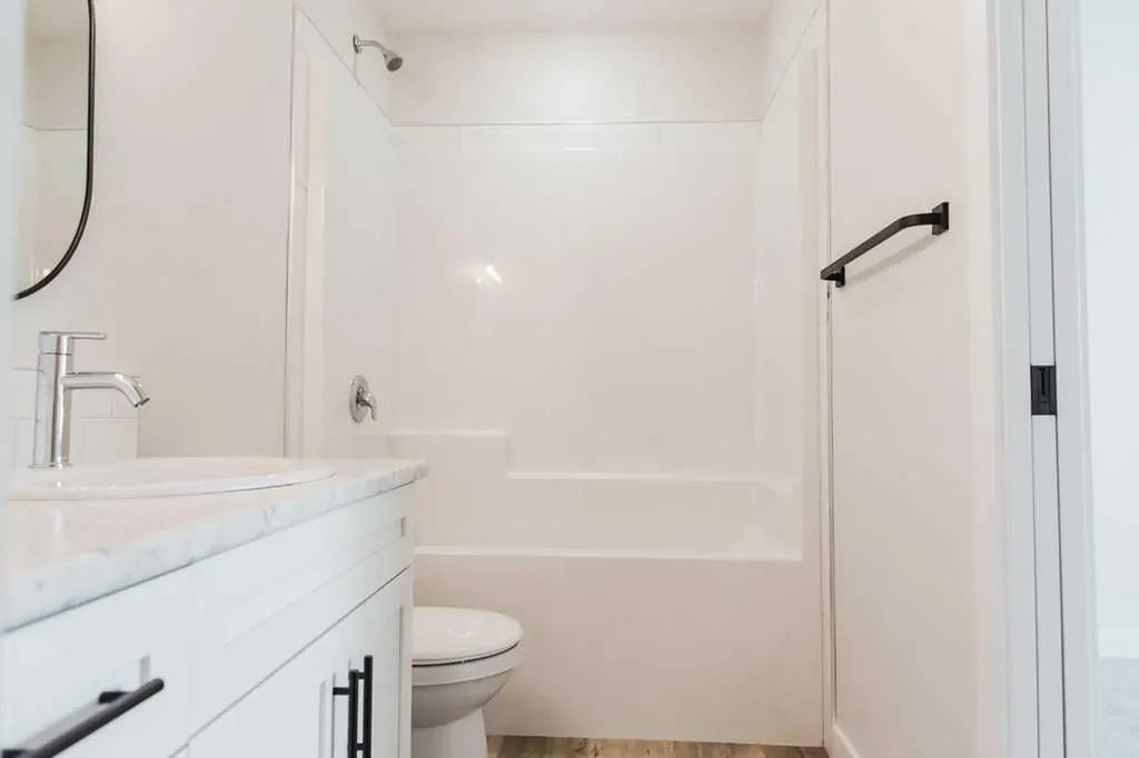 11407 95 Street Clairmont AB T8X 0W9