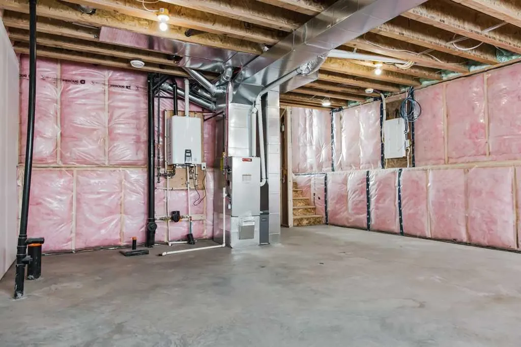 11407 95 Street Clairmont AB T8X 0W9