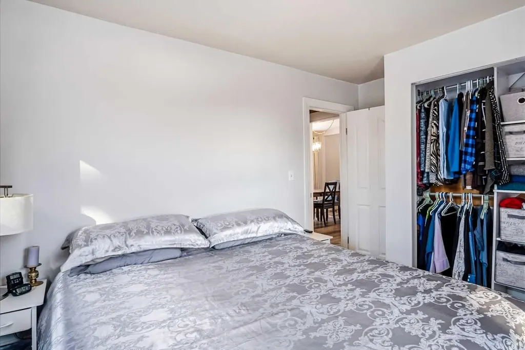 4915 52 Avenue Eckville AB T0M 0X0