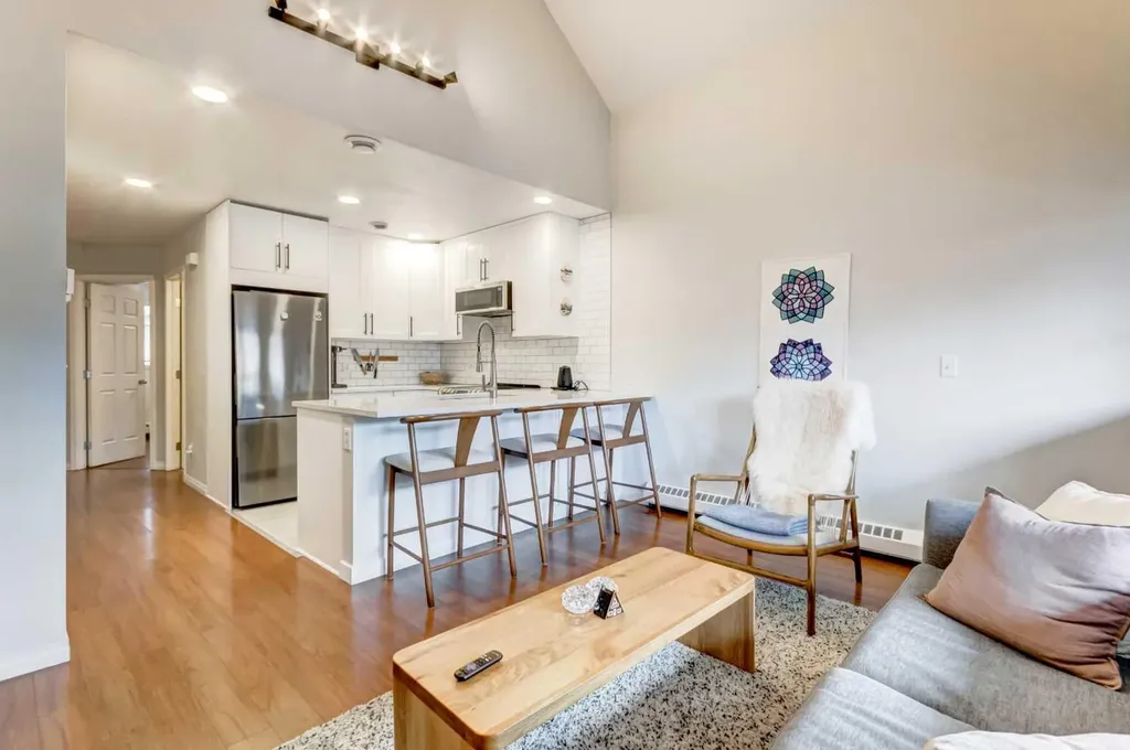 112 Kananaskis Way Canmore AB T1W 2X2