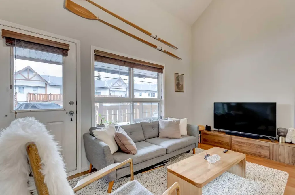 112 Kananaskis Way Canmore AB T1W 2X2
