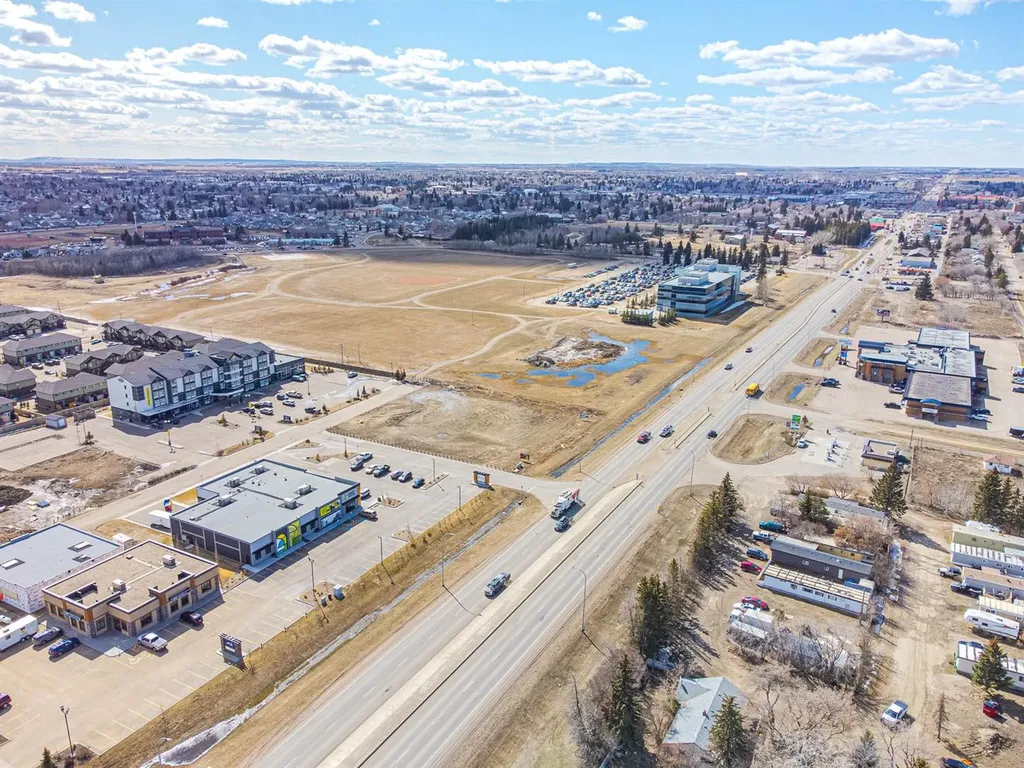 4295 44 Street Lloydminster SK S9V 2H1