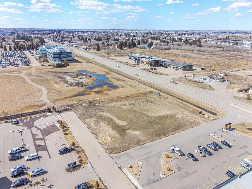 4295 44 Street Lloydminster SK S9V 2H1