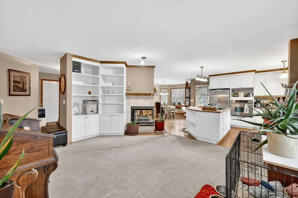 1124 Gleneagles Drive Carstairs AB T0M0N0