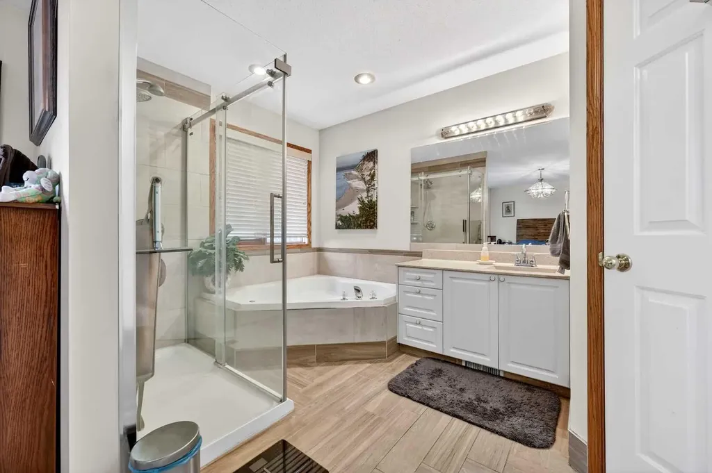 1124 Gleneagles Drive Carstairs AB T0M0N0