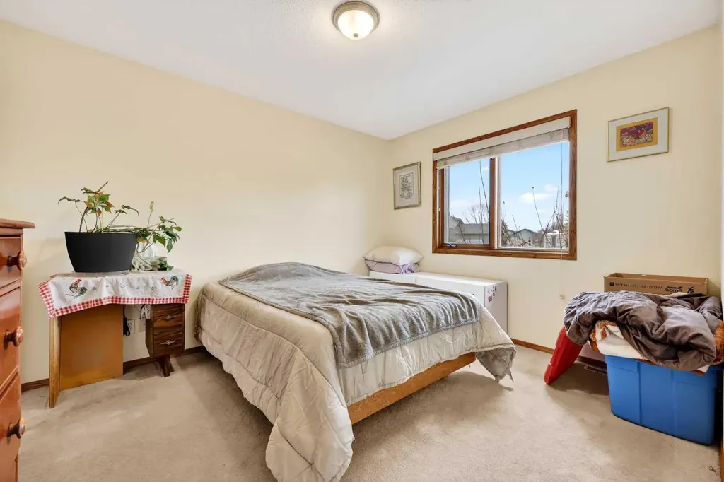 1124 Gleneagles Drive Carstairs AB T0M0N0