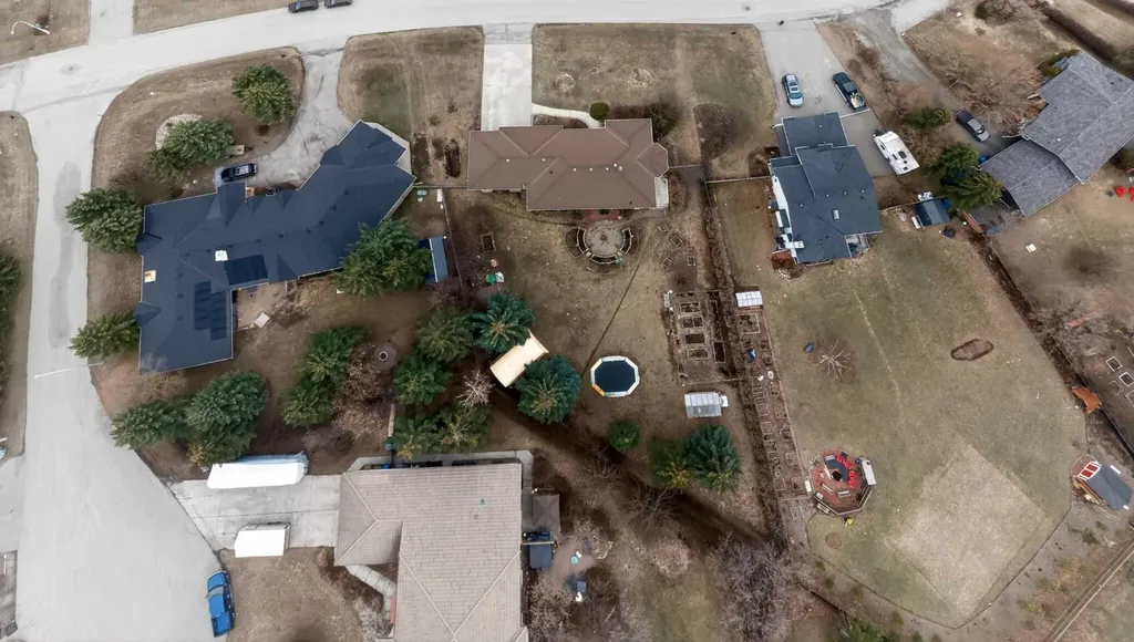 1124 Gleneagles Drive Carstairs AB T0M0N0