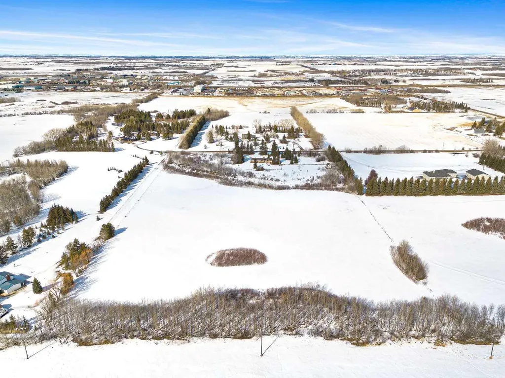 17 White Fence Road Rural Vermilion River County Of AB T9V 3A8