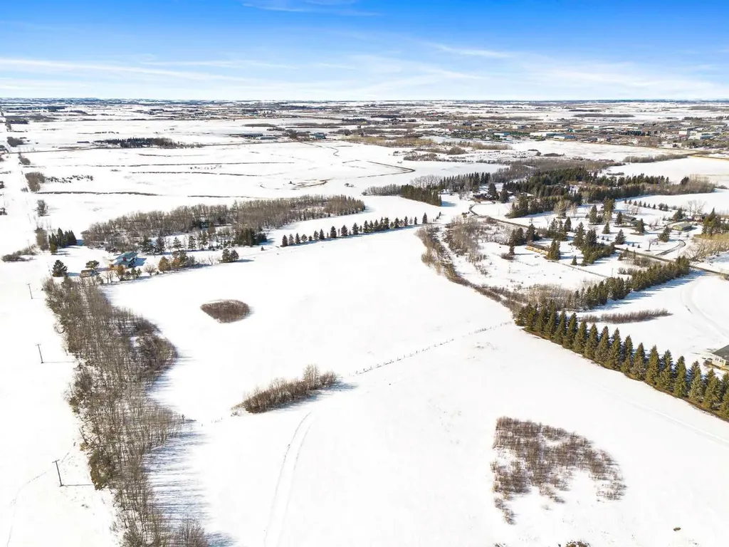 17 White Fence Road Rural Vermilion River County Of AB T9V 3A8