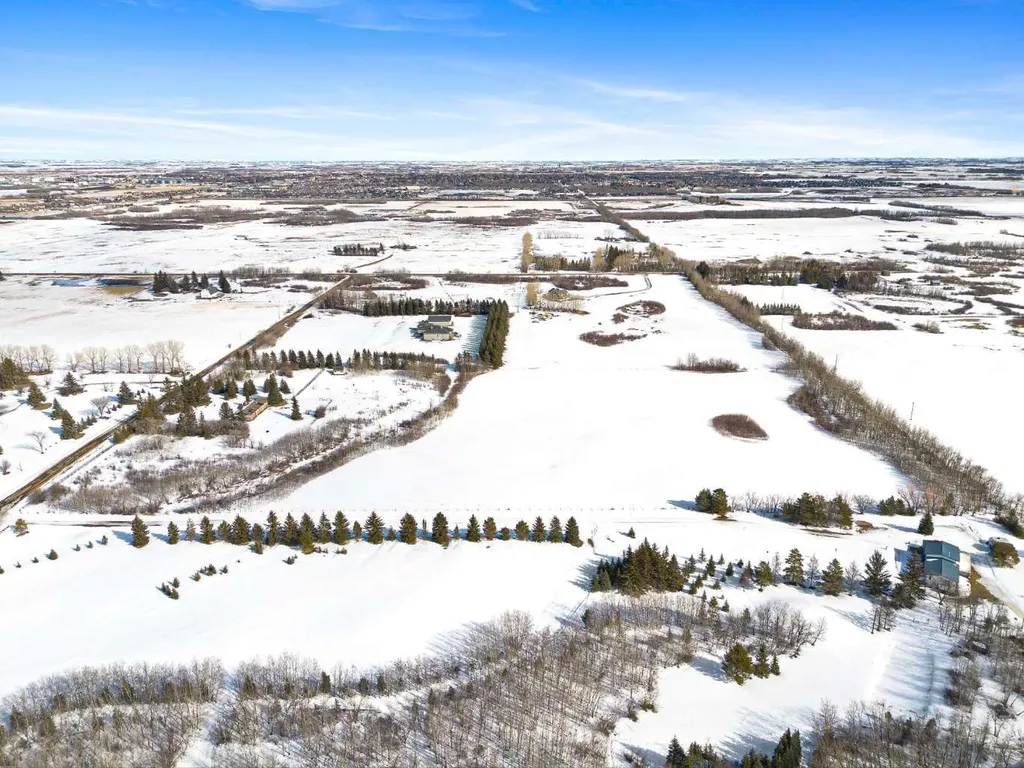 17 White Fence Road Rural Vermilion River County Of AB T9V 3A8