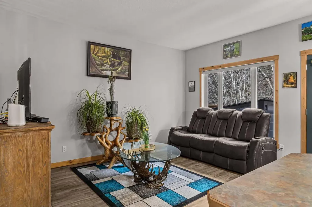 36 Windridge Road Exshaw AB T0L2C0