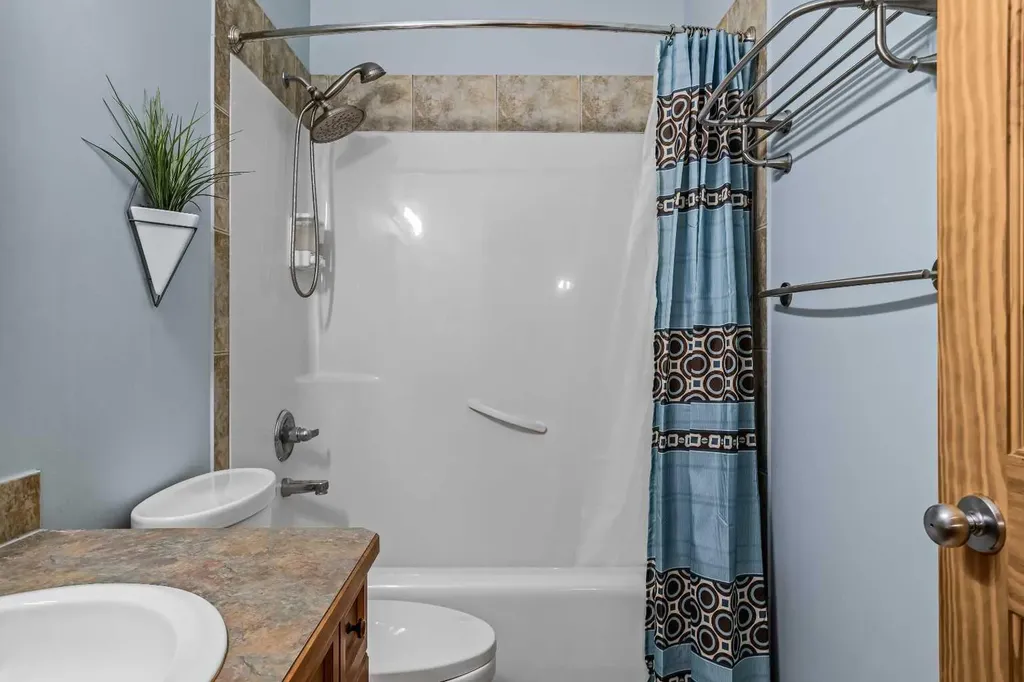 36 Windridge Road Exshaw AB T0L2C0