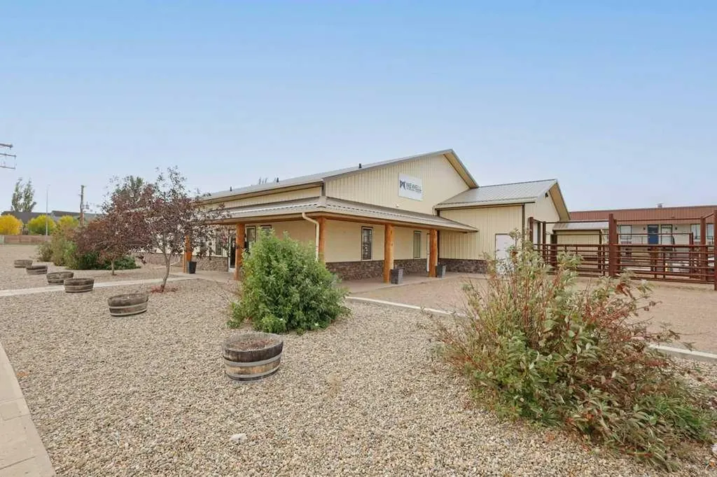 Brooks AB, 50 Upland Boulevard W