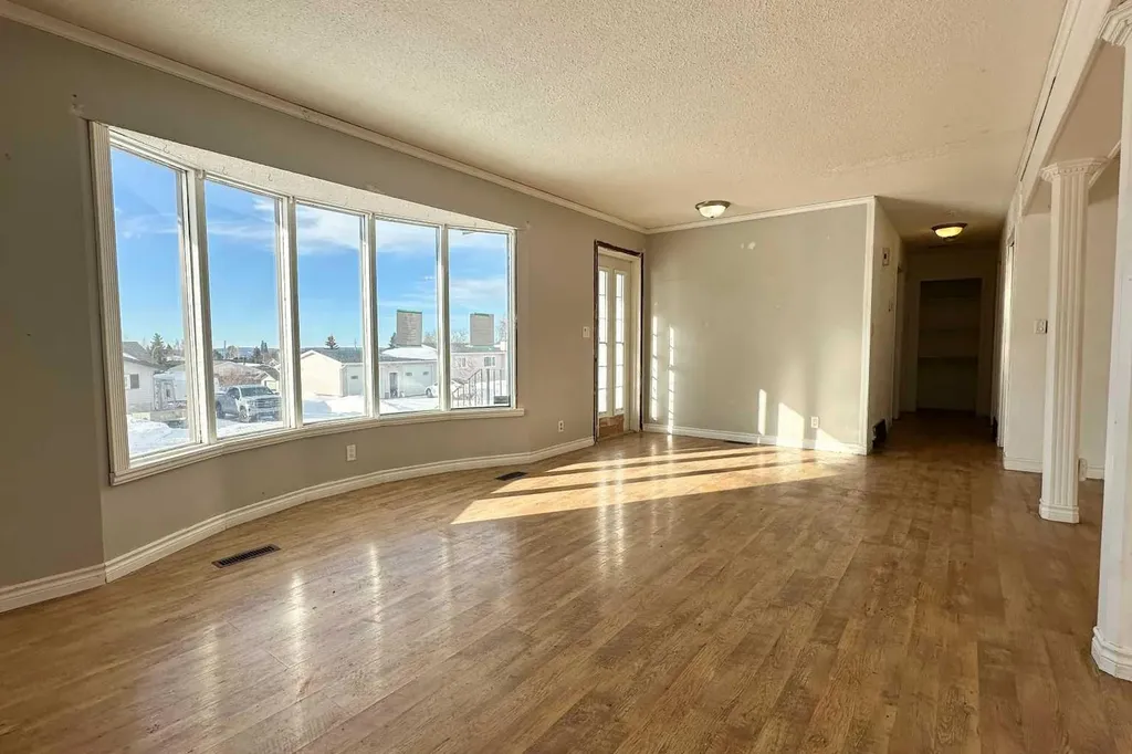 6 Hillside Avenue Swan Hills AB T0G 2C0
