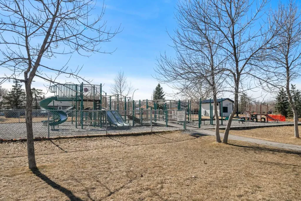 1312 10 Avenue SE High River AB T1V 1L4