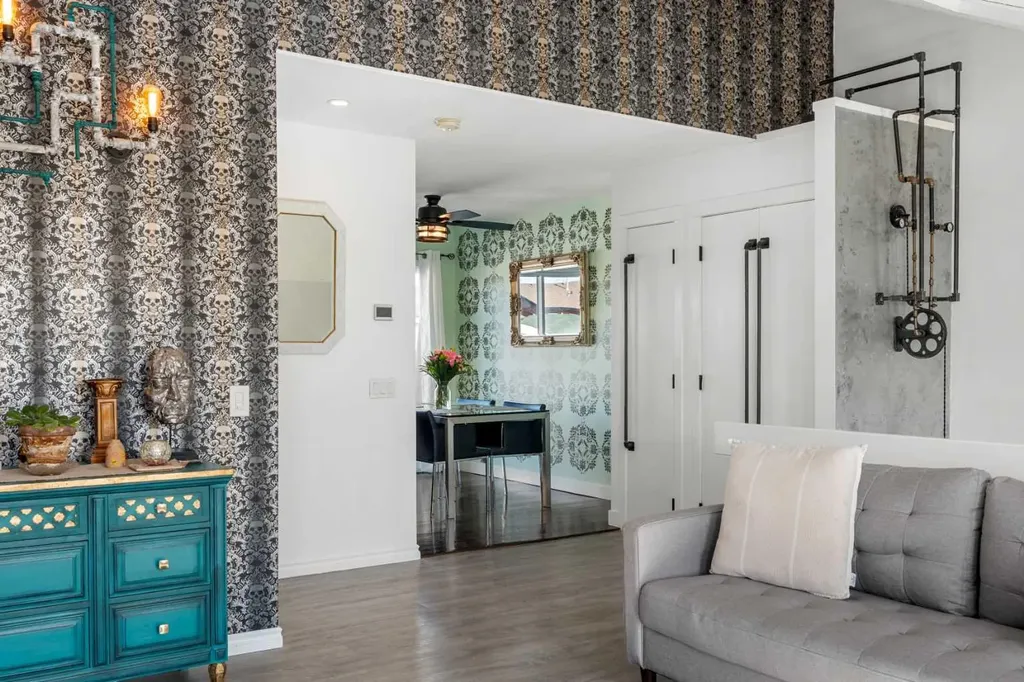 1312 10 Avenue SE High River AB T1V 1L4