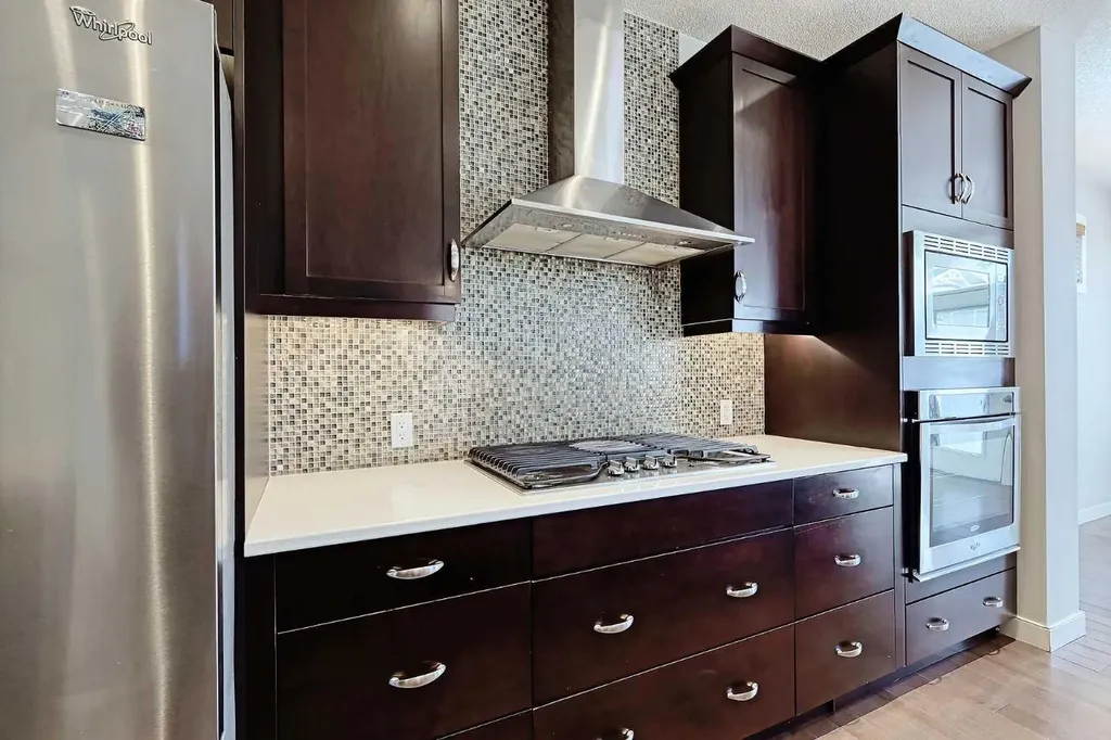 107 Nolancrest Rise NW Calgary AB T3R 0T2