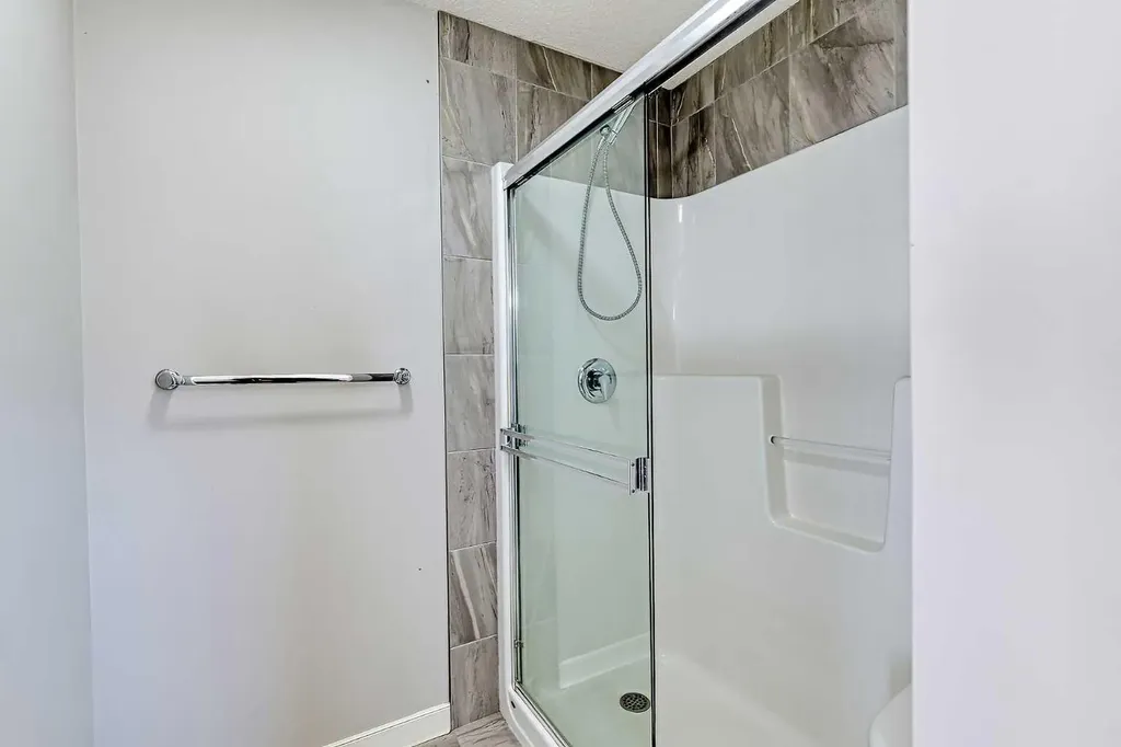 107 Nolancrest Rise NW Calgary AB T3R 0T2