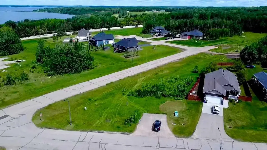 303 13348 Twp Road 672a Lac La Biche AB T0A 2C0