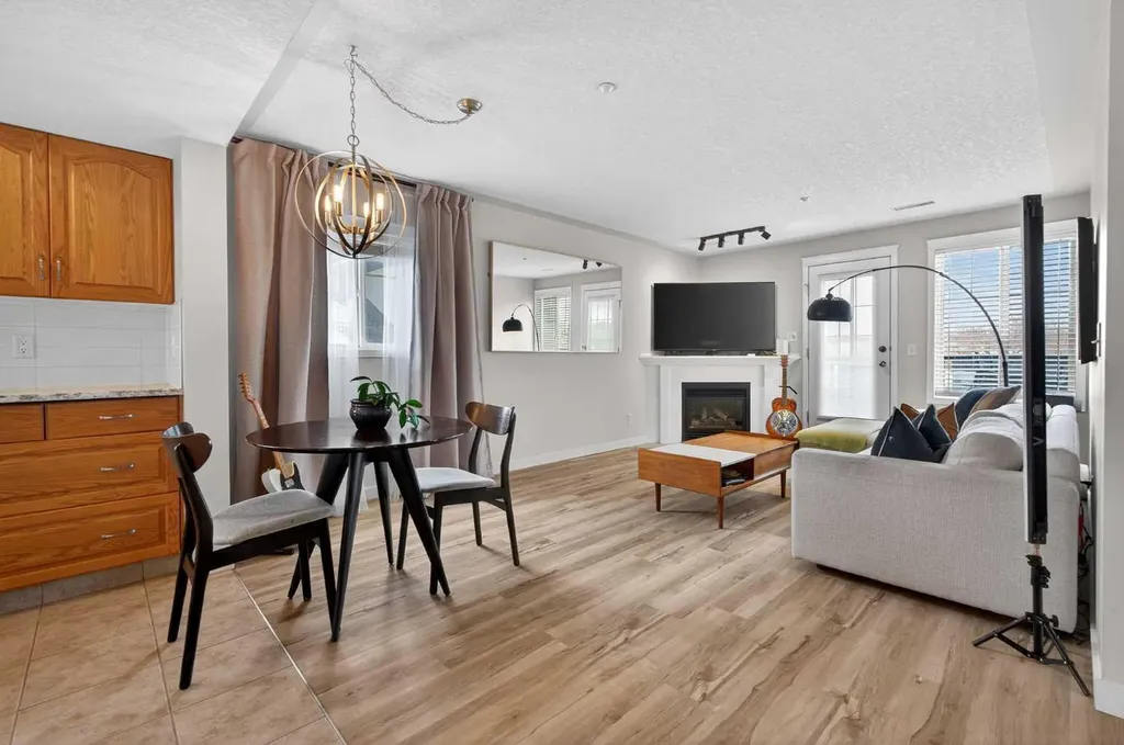 1608 12 Avenue SW Calgary AB T3C 0R2