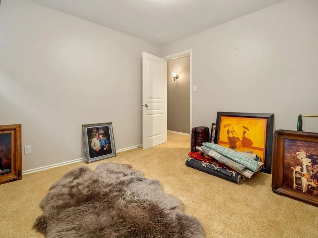 22 Riverstone Boulevard W Lethbridge AB T1K 7X3