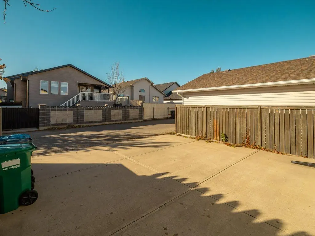 22 Riverstone Boulevard W Lethbridge AB T1K 7X3
