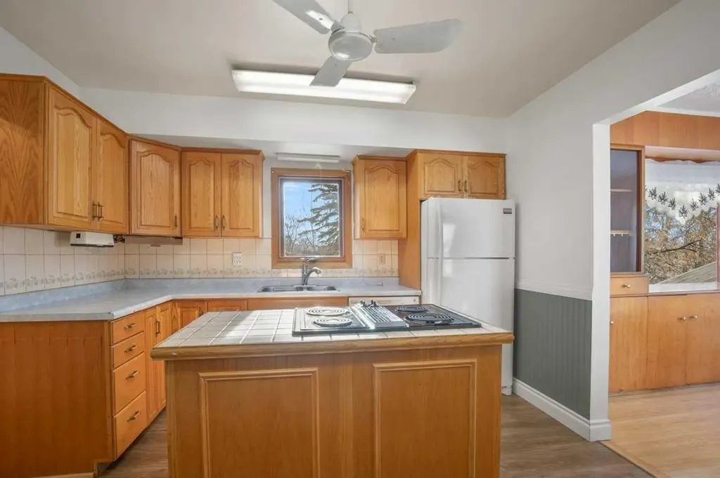 31 Jarvis Bay Drive Jarvis Bay AB T4S 1R9