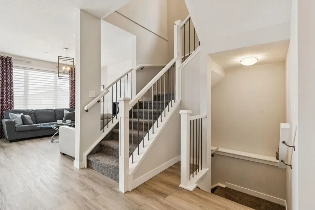 415 Rivercrest Boulevard Cochrane AB T4C 2V1