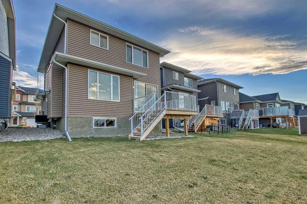 415 Rivercrest Boulevard Cochrane AB T4C 2V1