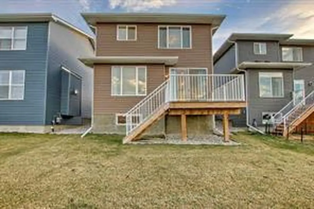 415 Rivercrest Boulevard Cochrane AB T4C 2V1