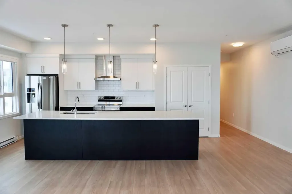 80 Carrington Plaza NW Calgary AB T3P 1X6