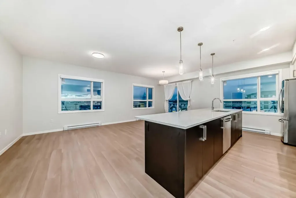 80 Carrington Plaza NW Calgary AB T3P 1X6