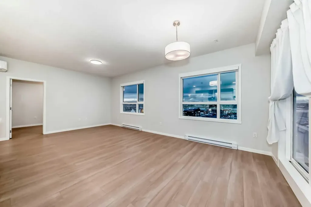 80 Carrington Plaza NW Calgary AB T3P 1X6
