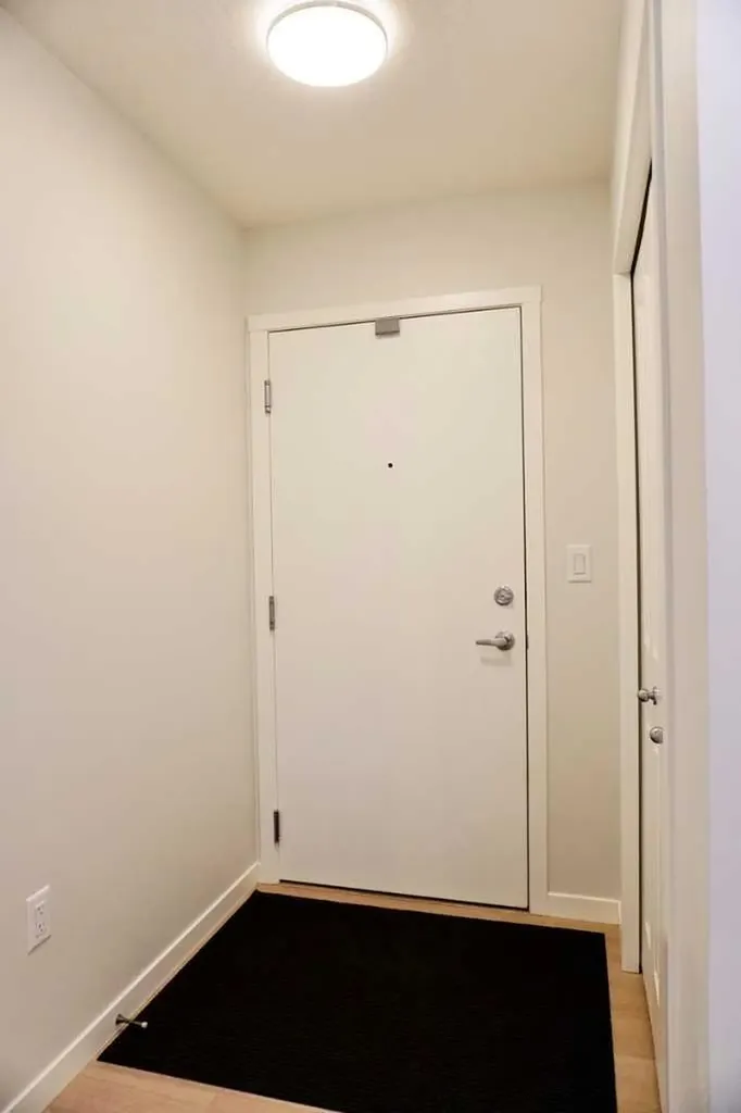 80 Carrington Plaza NW Calgary AB T3P 1X6