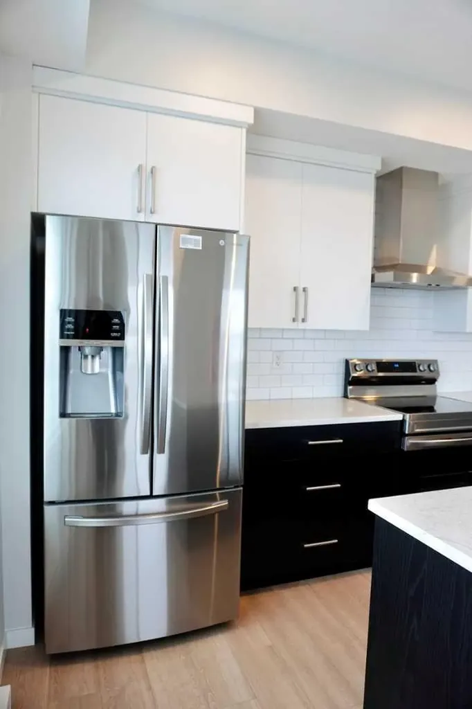 80 Carrington Plaza NW Calgary AB T3P 1X6