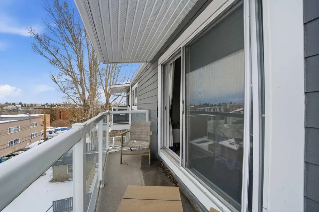 2117 16 Street SW Calgary AB T2T4E5