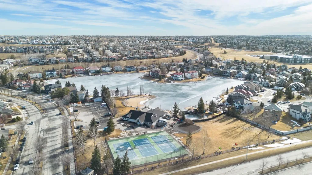 40 Arbour Estates Green NW Calgary AB T3G 4E7